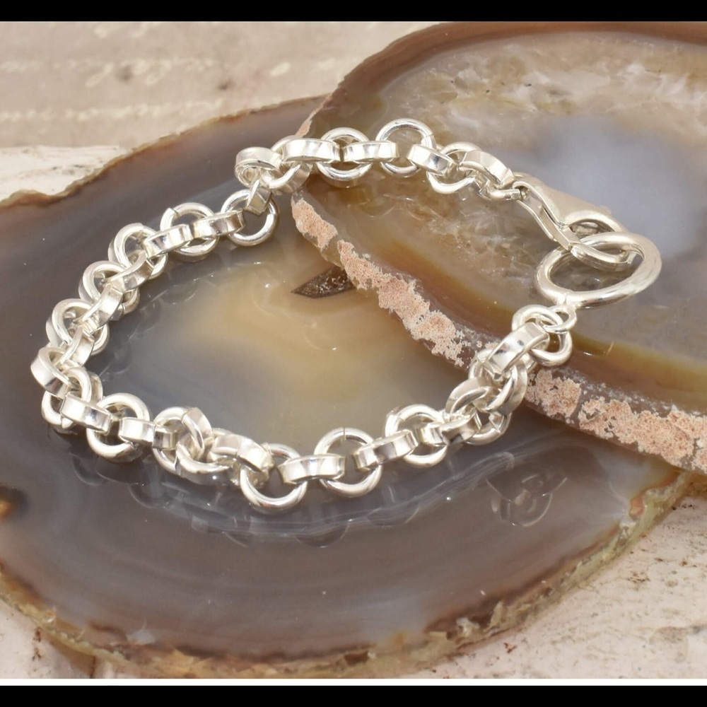 Bonita Bracelet